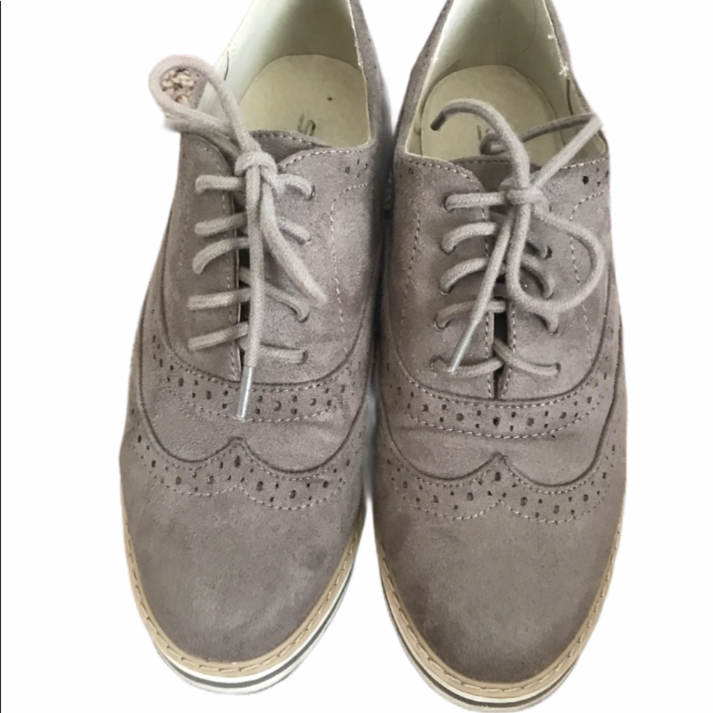 Oxford suede women’s shoes